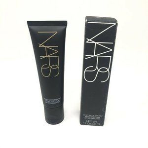 NARS Velvet Matte Skin Tint SPF 30 Martinique Medi